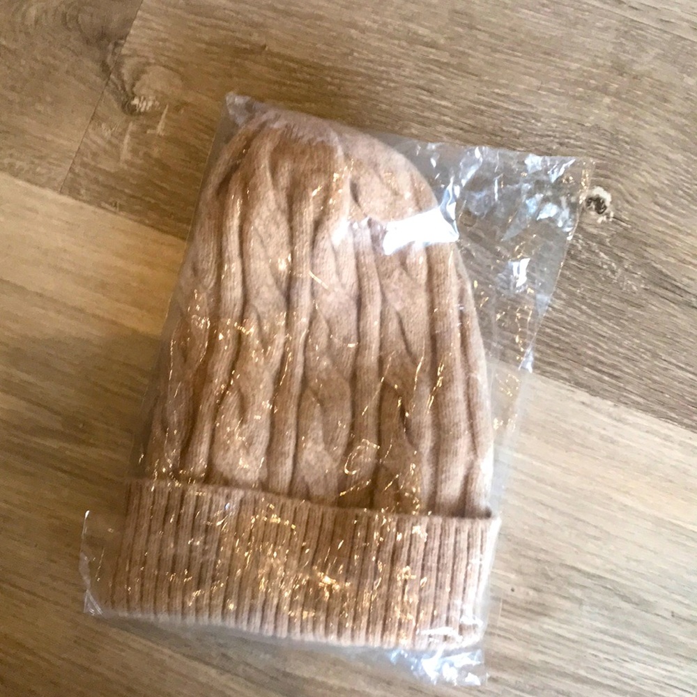 New cashmere beanie hat